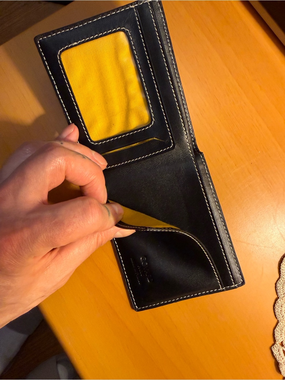 Black Fashion inspired Bifold Wallet with Bright Yellow Interior - Picture 3 of 6
